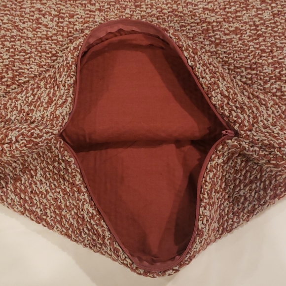 19"x19" square pillow cover - Picture 3 of 3